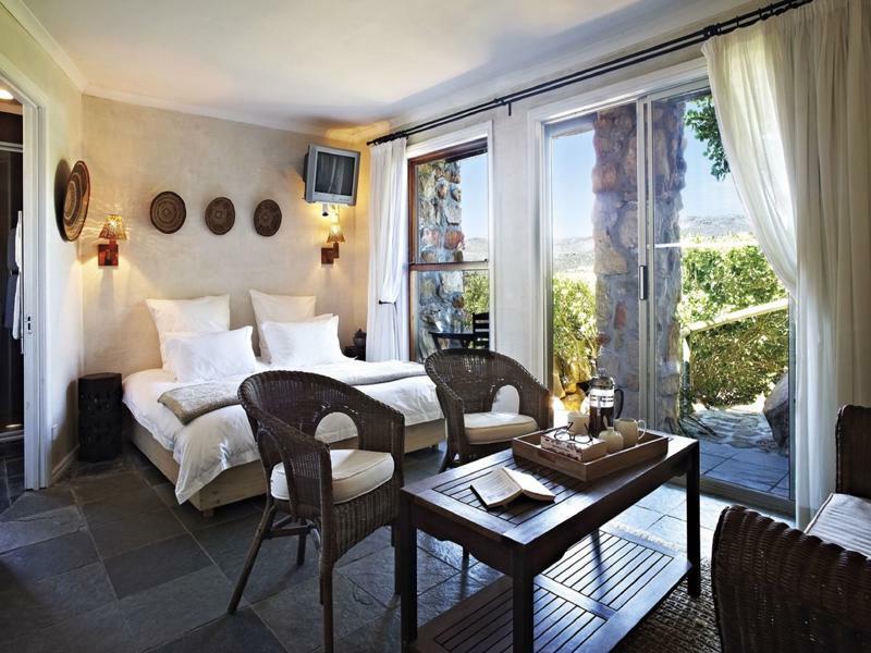 African Violet Guest Suites Ноордхук Екстериор снимка